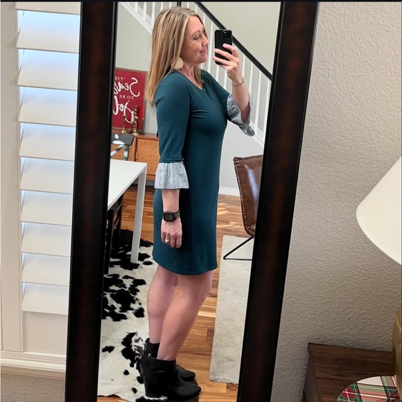 Pleione pinstripe cuffed long sleeve dress size Small - Picture 2 of 6